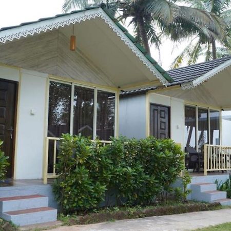 Molly'S Nest Hotel Mandrem Exterior photo