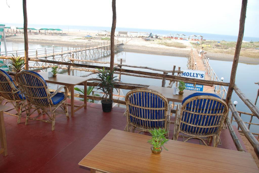 Molly'S Nest Hotel Mandrem Exterior photo